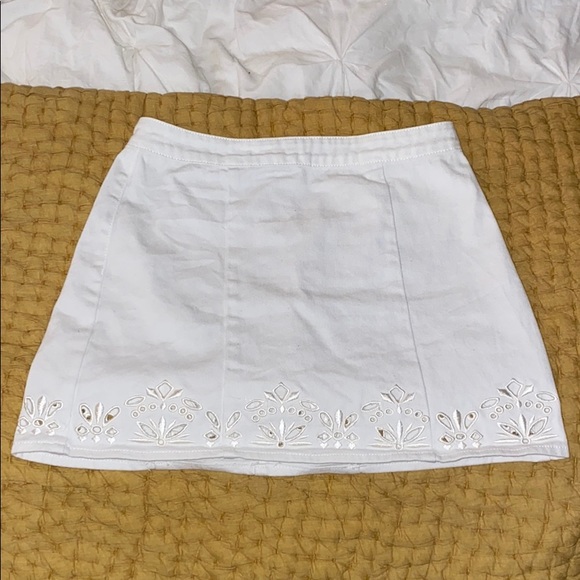 Skirt - Picture 1 of 3